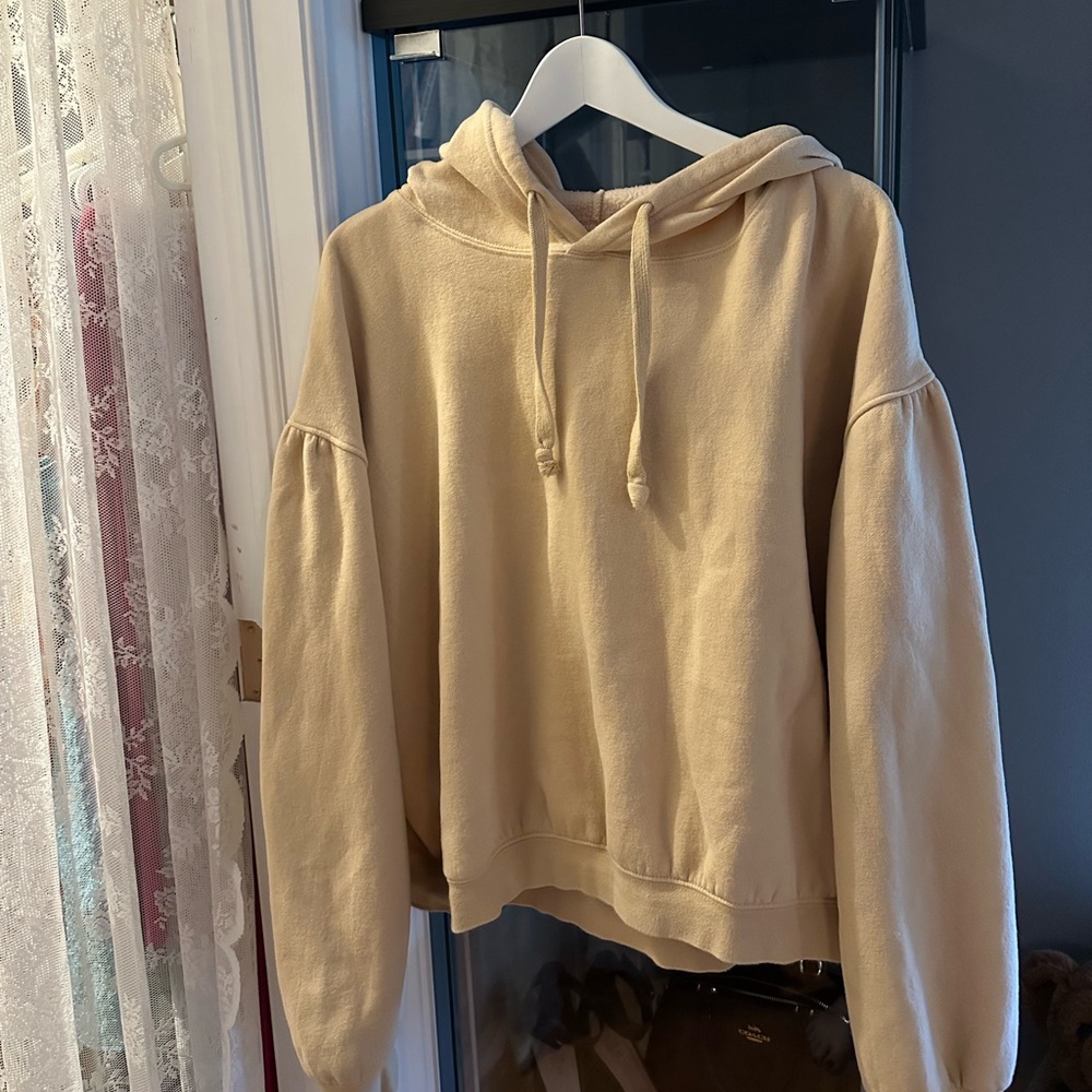 Urban outfitters cropped hoodie size L
